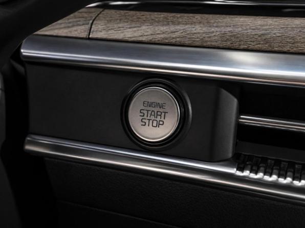 Kia K5 III с пробегом 2020 года, цена 2 579 000 рублей, 101606 км, седан, Автокод Объявления