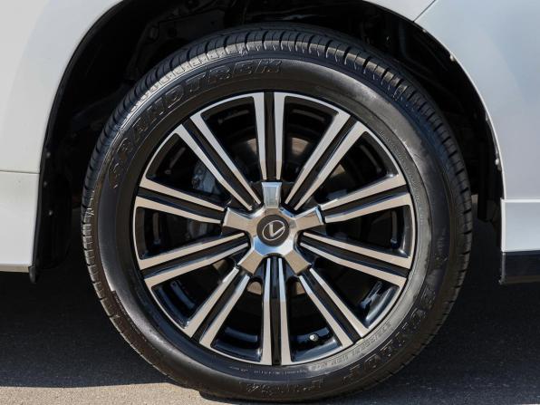 Lexus LX III Рестайлинг 2 с пробегом 2020 года, цена 9 700 000 рублей, 186717 км, внедорожник, Автокод Объявления