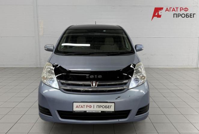 Toyota ISis I Рестайлинг с пробегом 2010 года, цена 1 430 000 рублей, 61351 км, компактвэн, Автокод Объявления