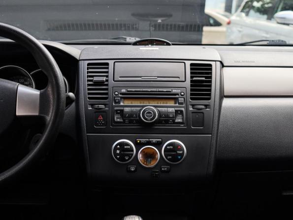 Nissan Tiida I с пробегом 2010 года, цена 700 000 рублей, 145086 км, хэтчбек, Автокод Объявления