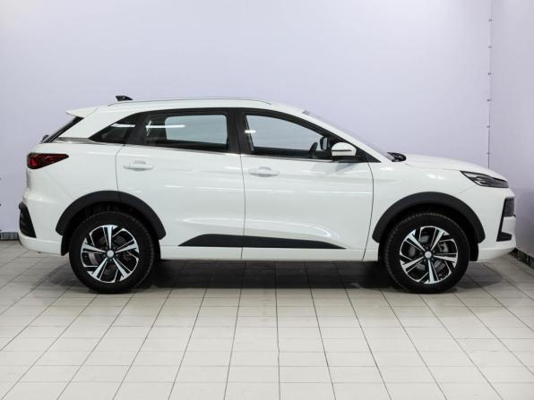 JAC JS6 с пробегом 2023 года, цена 1 899 000 рублей, 35404 км, внедорожник, Автокод Объявления