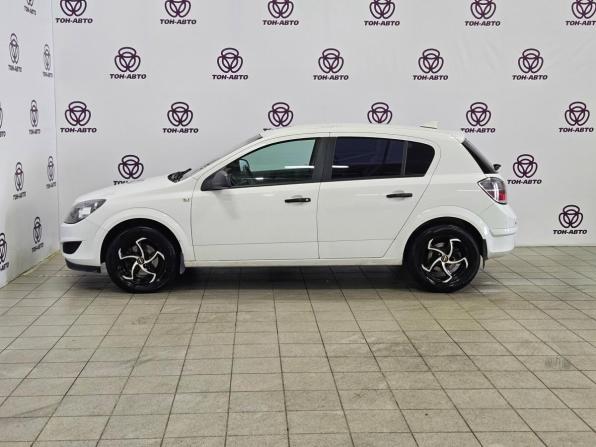 Opel Astra H Рестайлинг с пробегом 2011 года, цена 555 000 рублей, 141079 км, хэтчбек, Автокод Объявления