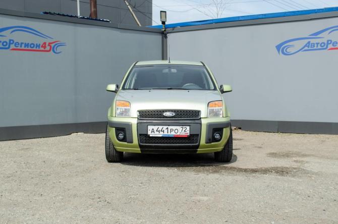 Ford Fusion I Рестайлинг с пробегом 2006 года, цена 342 000 рублей, 270000 км, хэтчбек, Автокод Объявления
