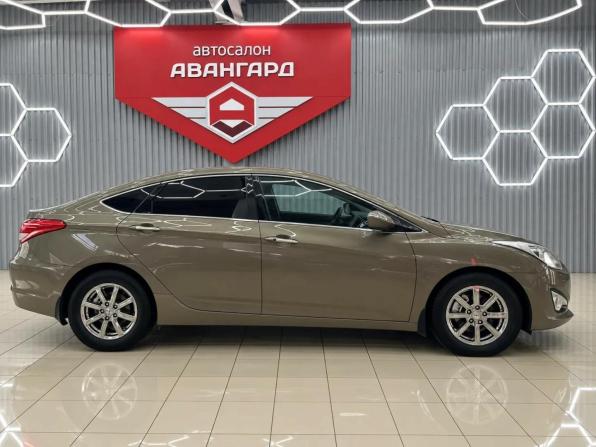 Hyundai i40 I с пробегом 2013 года, цена 920 000 рублей, 185137 км, седан, Автокод Объявления