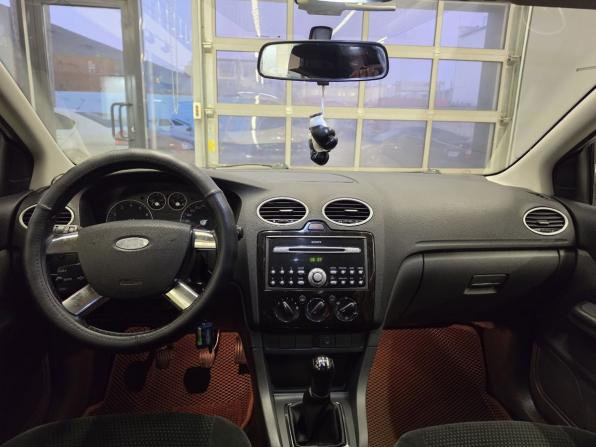 Ford Focus II с пробегом 2007 года, цена 399 000 рублей, 301300 км, седан, Автокод Объявления