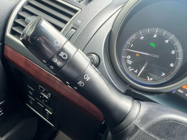 Toyota Land Cruiser Prado 150 Series Рестайлинг 1 с пробегом 2014 года, цена 3 149 000 рублей, 296000 км, внедорожник, Автокод Объявления