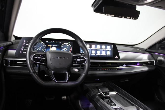 Chery Arrizo 8 с пробегом 2023 года, цена 1 817 000 рублей, 110000 км, седан, Автокод Объявления