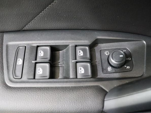 Volkswagen Tiguan II Рестайлинг с пробегом 2021 года, цена 2 950 000 рублей, 41105 км, внедорожник, Автокод Объявления
