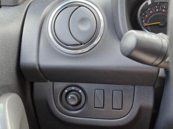 Renault Logan II Рестайлинг с пробегом 2020 года, цена 829 000 рублей, 193039 км, седан, Автокод Объявления