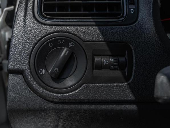 Volkswagen Polo V Рестайлинг с пробегом 2020 года, цена 1 388 600 рублей, 101584 км, седан, Автокод Объявления