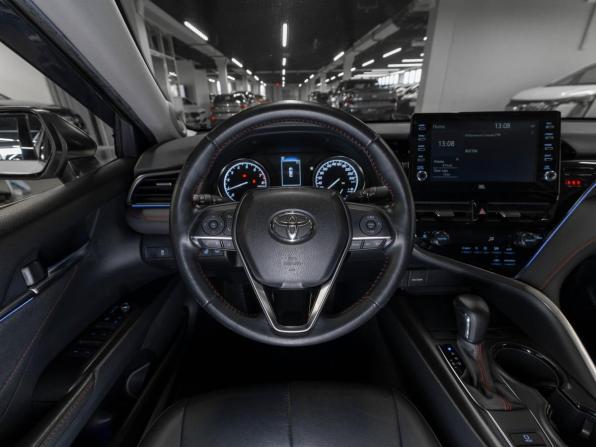 Toyota Camry VIII (XV70) Рестайлинг с пробегом 2021 года, цена 3 190 000 рублей, 61245 км, седан, Автокод Объявления
