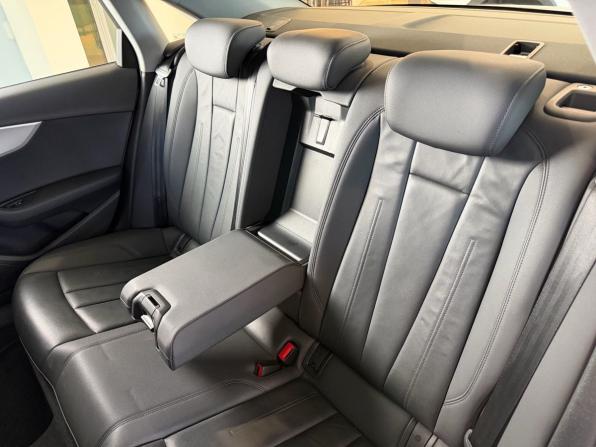 Audi A4 V (B9) Рестайлинг с пробегом 2020 года, цена 2 100 000 рублей, 167131 км, седан, Автокод Объявления