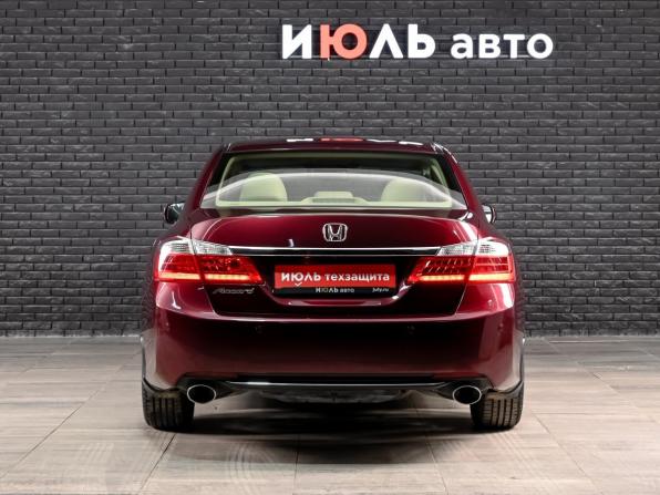 Honda Accord IX с пробегом 2013 года, цена 1 980 000 рублей, 89014 км, седан, Автокод Объявления