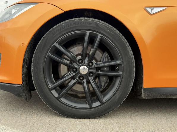 Tesla Model S I с пробегом 2016 года, цена 2 700 000 рублей, 80398 км, лифтбек, Автокод Объявления