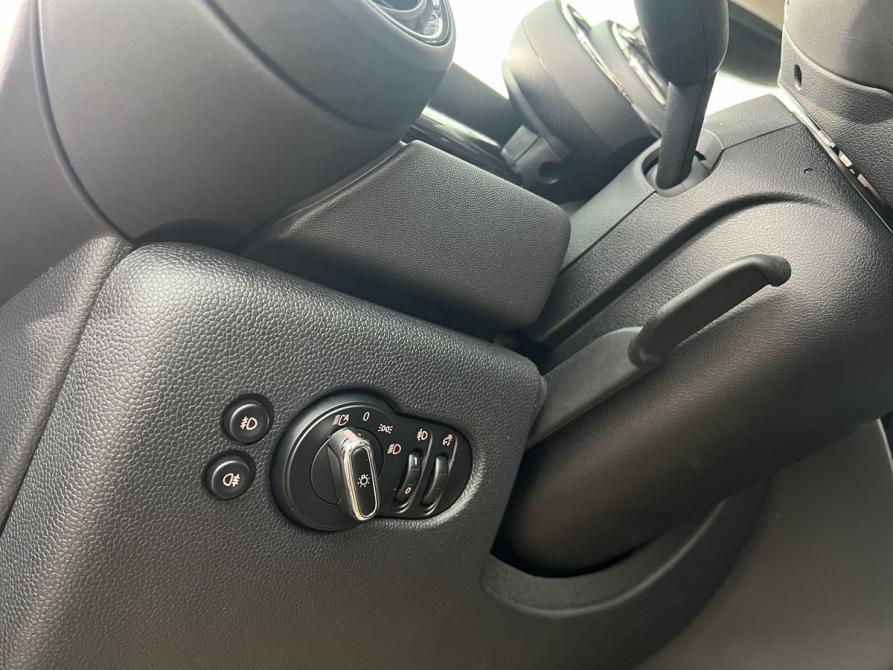 Mini Hatch III (F55/F56) Рестайлинг Москва  - изображение 15