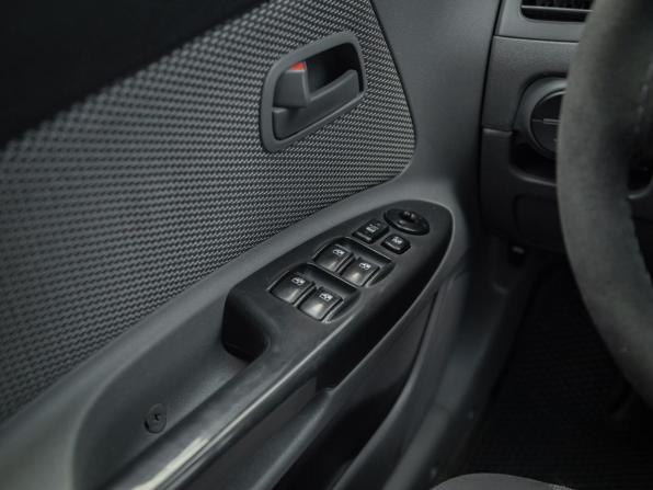 Kia Rio II Рестайлинг с пробегом 2011 года, цена 566 000 рублей, 179023 км, хэтчбек, Автокод Объявления