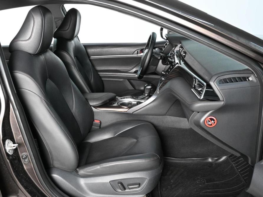 Toyota Camry VIII (XV70) Ростов-на-Дону  - изображение 8