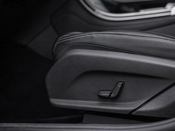 Mercedes-Benz GLC I (X253) Рестайлинг с пробегом 2020 года, цена 3 399 000 рублей, 151000 км, внедорожник, Автокод Объявления