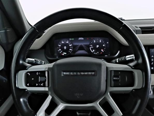 Land Rover Defender II с пробегом 2021 года, цена 4 150 000 рублей, 240275 км, внедорожник, Автокод Объявления