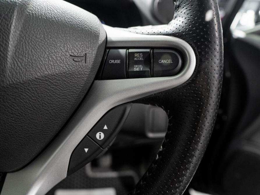 Honda Insight II Рестайлинг Иркутск  - изображение 13