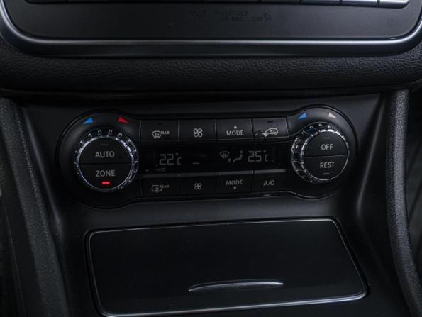 Mercedes-Benz GLA I (X156) Рестайлинг с пробегом 2018 года, цена 2 756 000 рублей, 78824 км, внедорожник, Автокод Объявления