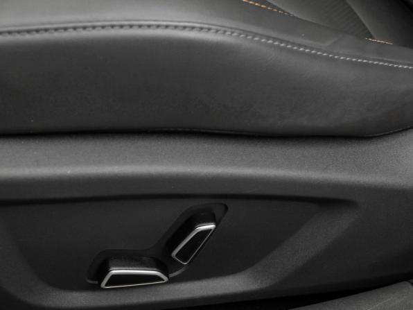 Changan UNI-V I с пробегом 2023 года, цена 2 130 000 рублей, 41754 км, лифтбек, Автокод Объявления