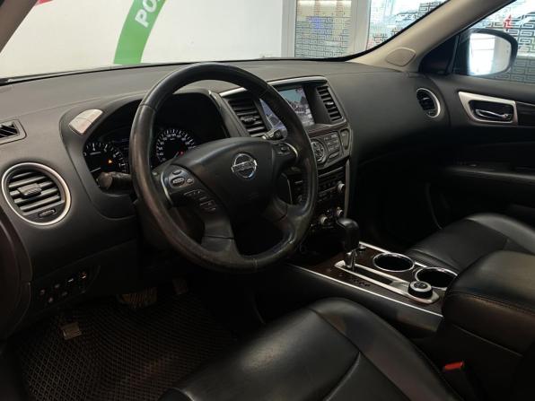 Nissan Pathfinder IV с пробегом 2016 года, цена 1 650 000 рублей, 111335 км, внедорожник, Автокод Объявления