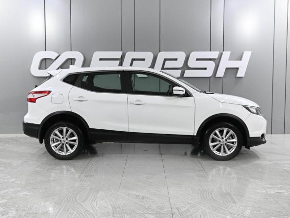 Nissan Qashqai II с пробегом 2018 года, цена 1 829 000 рублей, 69838 км, внедорожник, Автокод Объявления