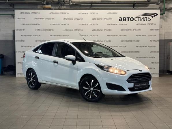 Ford Fiesta Mk6 Рестайлинг с пробегом 2016 года, цена 599 000 рублей, 92282 км, седан, Автокод Объявления