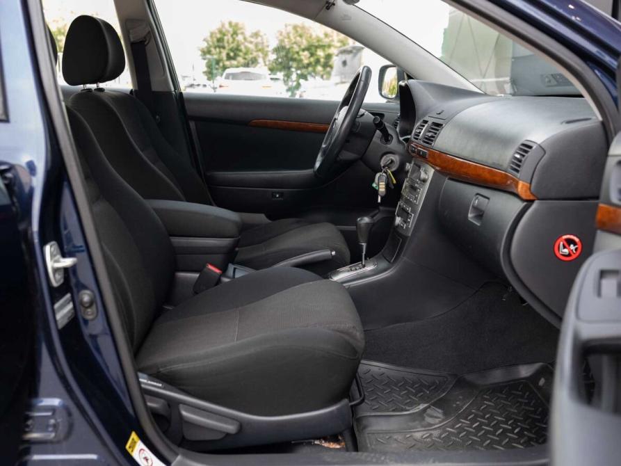 Toyota Avensis II Рестайлинг Новосибирск  - изображение 19