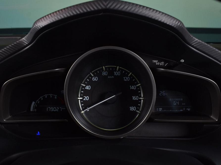 Mazda Axela III Рестайлинг Кемерово  - изображение 12