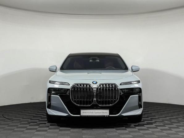 BMW 7 серии VII (G70) с пробегом 2025 года, цена 14 697 777 рублей, 12547 км, седан, Автокод Объявления