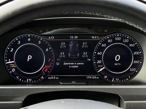 Volkswagen Tiguan II с пробегом 2017 года, цена 2 290 000 рублей, 179124 км, внедорожник, Автокод Объявления