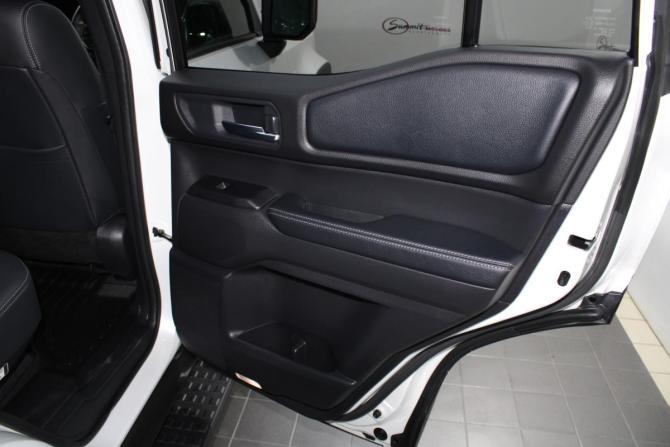 Toyota Land Cruiser Prado 250 Series с пробегом 2024 года, цена 8 400 000 рублей, 783 км, внедорожник, Автокод Объявления