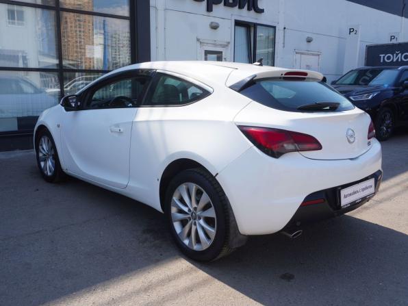 Opel Astra J Рестайлинг с пробегом 2013 года, цена 893 000 рублей, 110734 км, хэтчбек, Автокод Объявления