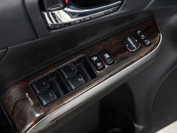 Toyota Camry VII (XV50) Рестайлинг 2 с пробегом 2017 года, цена 2 020 000 рублей, 165812 км, седан, Автокод Объявления