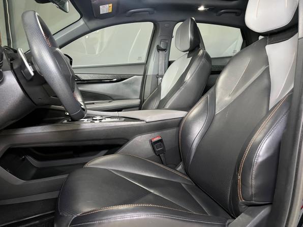 Changan UNI-V I с пробегом 2023 года, цена 2 190 000 рублей, 65998 км, лифтбек, Автокод Объявления