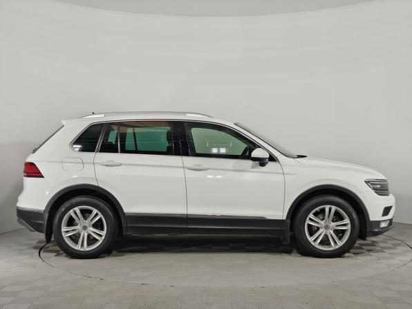 Volkswagen Tiguan II с пробегом 2017 года, цена 1 790 000 рублей, 209923 км, внедорожник, Автокод Объявления