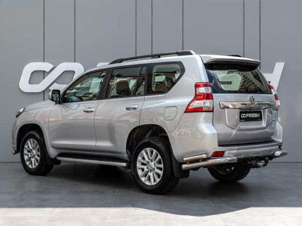 Toyota Land Cruiser Prado 150 Series Рестайлинг 1 с пробегом 2014 года, цена 3 190 000 рублей, 237494 км, внедорожник, Автокод Объявления