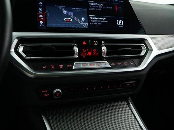 BMW 3 серии VII (G2x) с пробегом 2021 года, цена 4 149 046 рублей, 69886 км, универсал, Автокод Объявления