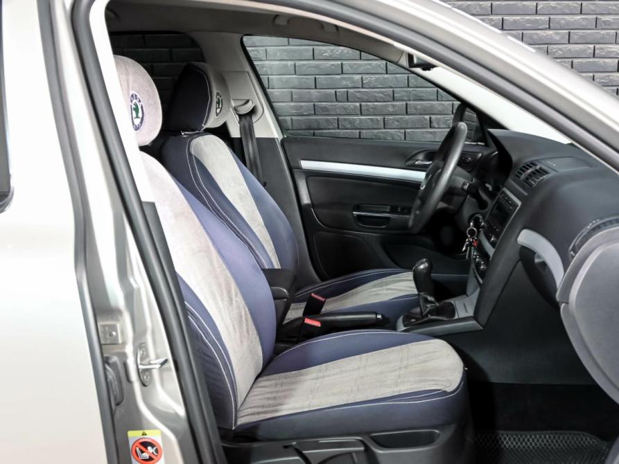 Skoda Octavia II (A5) Рестайлинг Екатеринбург  - изображение 10
