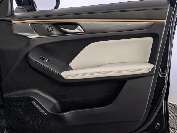 Haval Jolion I с пробегом 2023 года, цена 1 860 000 рублей, 75410 км, внедорожник, Автокод Объявления