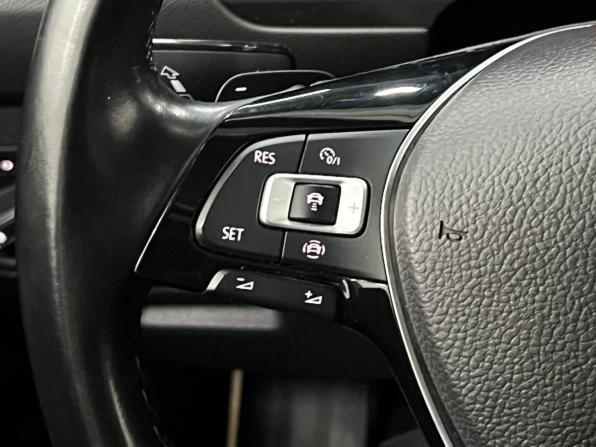 Volkswagen Tiguan II с пробегом 2018 года, цена 2 900 000 рублей, 161610 км, внедорожник, Автокод Объявления