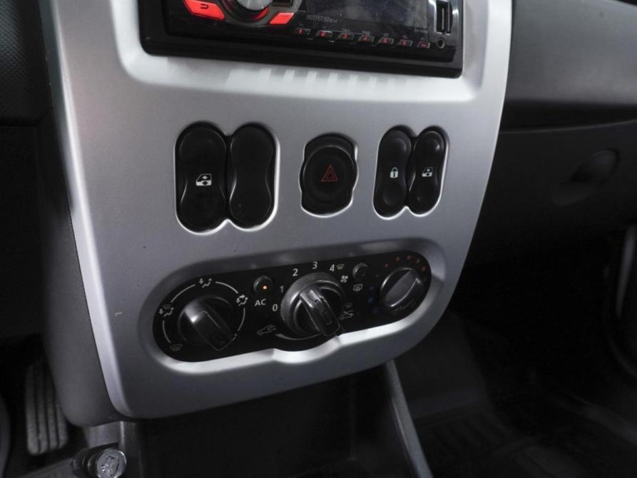 Renault Logan I Рестайлинг Ростов-на-Дону  - изображение 12