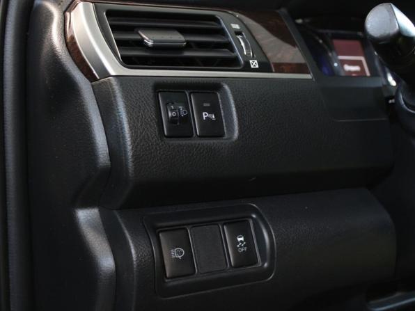 Toyota Camry VII (XV50) Рестайлинг с пробегом 2016 года, цена 2 175 000 рублей, 126000 км, седан, Автокод Объявления