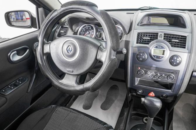 Renault Megane II Рестайлинг с пробегом 2008 года, цена 399 000 рублей, 240000 км, седан, Автокод Объявления