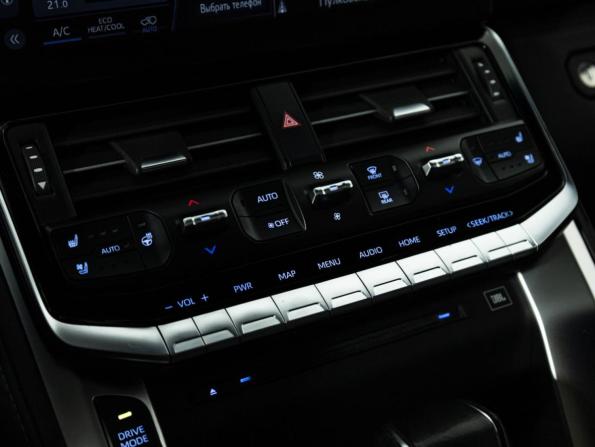 Toyota Land Cruiser 300 Series с пробегом 2021 года, цена 9 100 000 рублей, 165410 км, внедорожник, Автокод Объявления