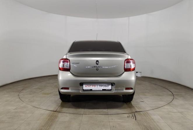 Renault Logan II с пробегом 2015 года, цена 670 000 рублей, 189650 км, седан, Автокод Объявления