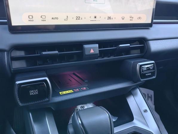 Toyota RAV4 VI (XA60) с пробегом 2025 года, цена 4 199 000 рублей, 10 км, внедорожник, Автокод Объявления