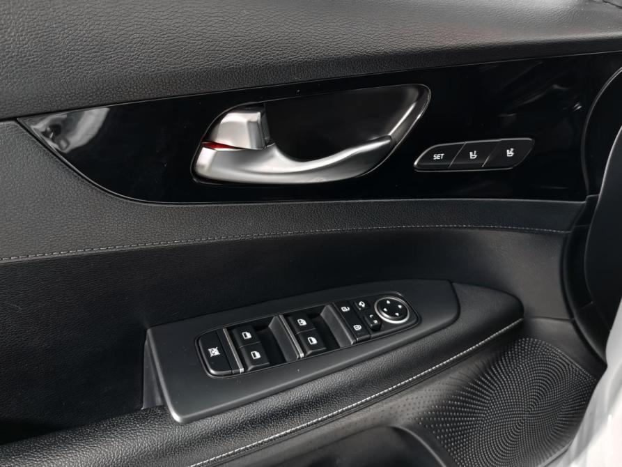 Kia Cerato IV Санкт-Петербург  - изображение 16